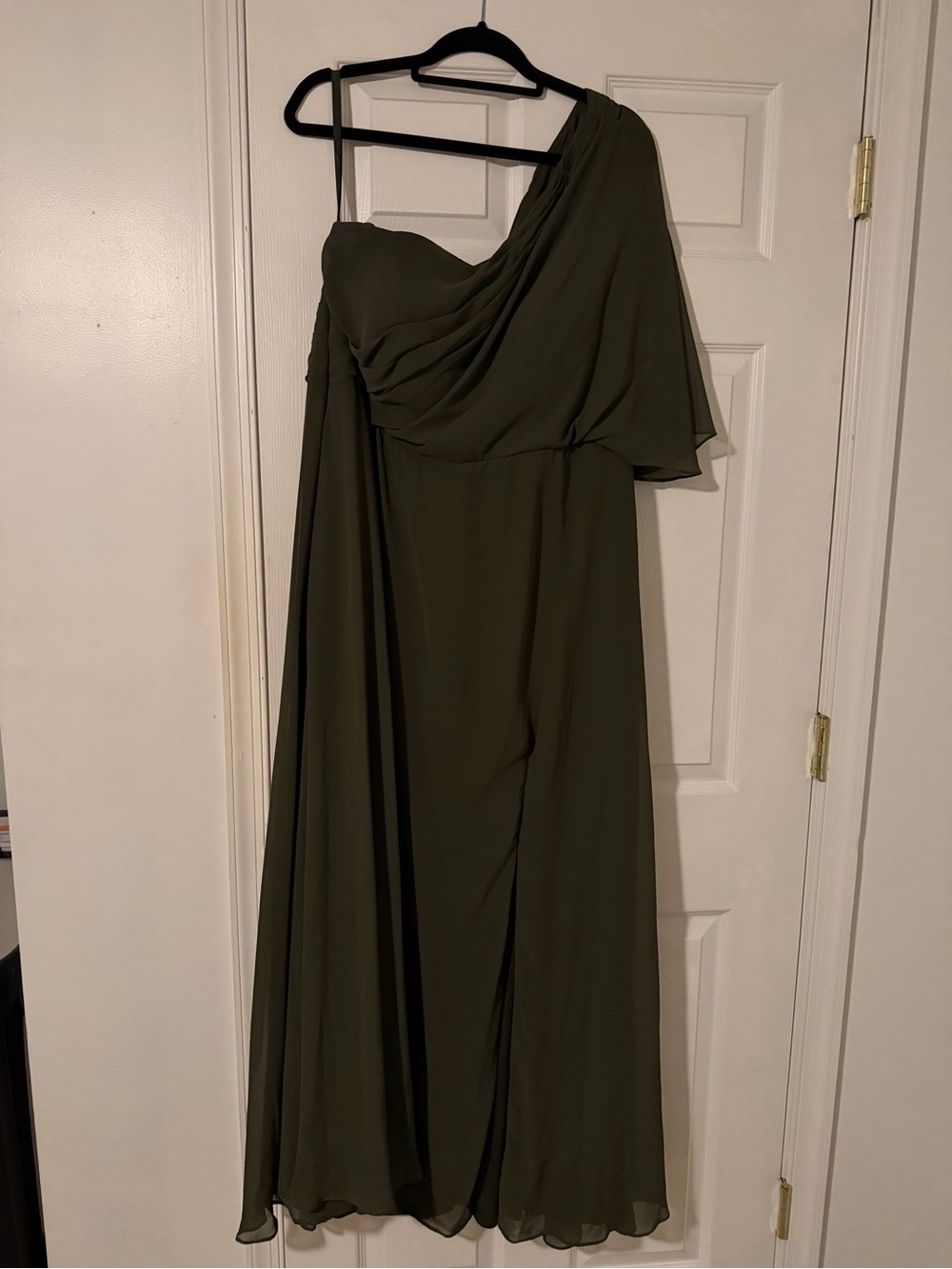 Elegant One-Shoulder Olive Green Evening Dress